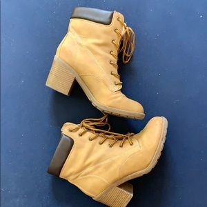 Mudd work Boots - High Heeled